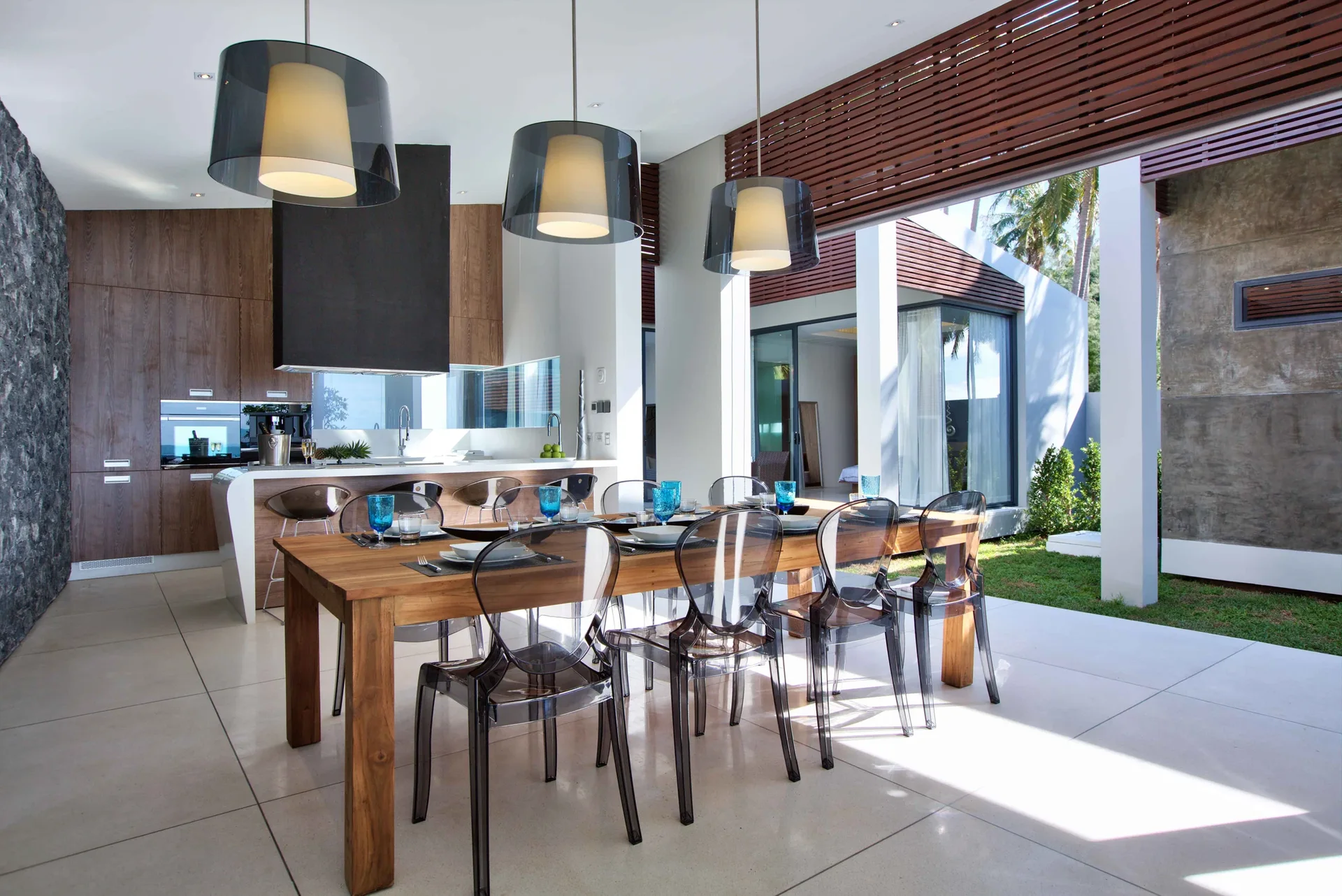 Choosing materials for coastal interiors